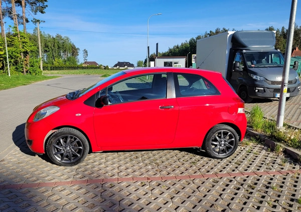 Toyota Yaris cena 14800 przebieg: 130802, rok produkcji 2009 z Nowa Ruda małe 16